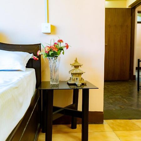 Kbb Hotel And Apartments Hosted By Hostmandu Lalitpur Екстериор снимка