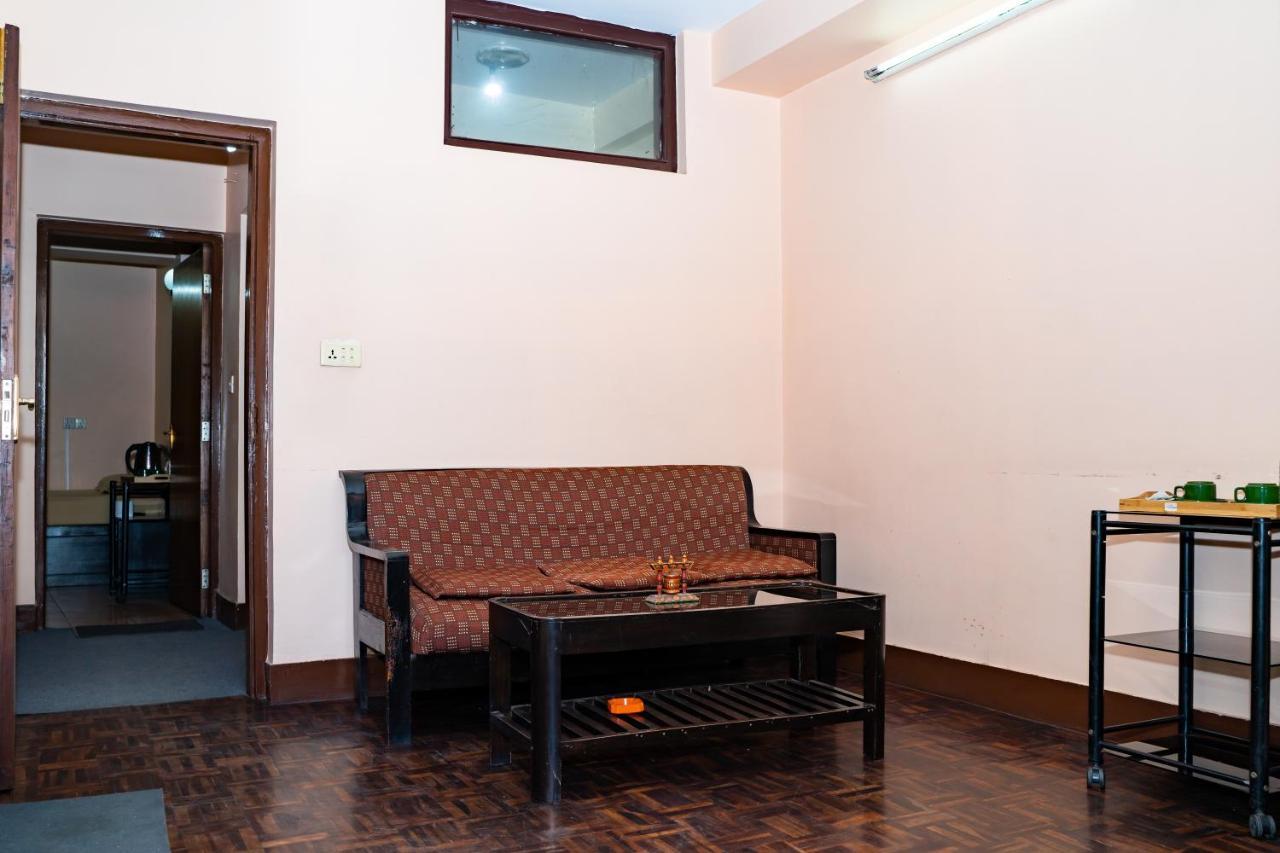 Kbb Hotel And Apartments Hosted By Hostmandu Lalitpur Екстериор снимка