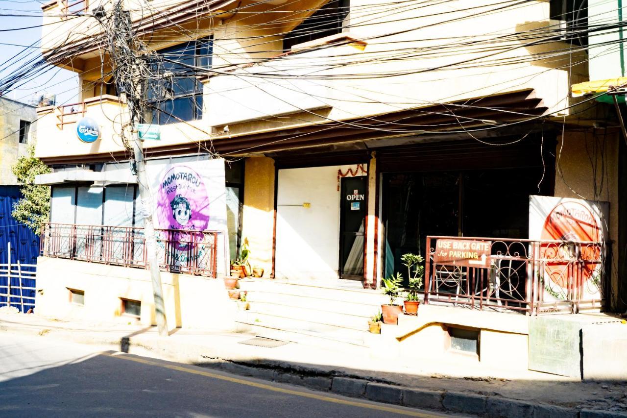 Kbb Hotel And Apartments Hosted By Hostmandu Lalitpur Екстериор снимка