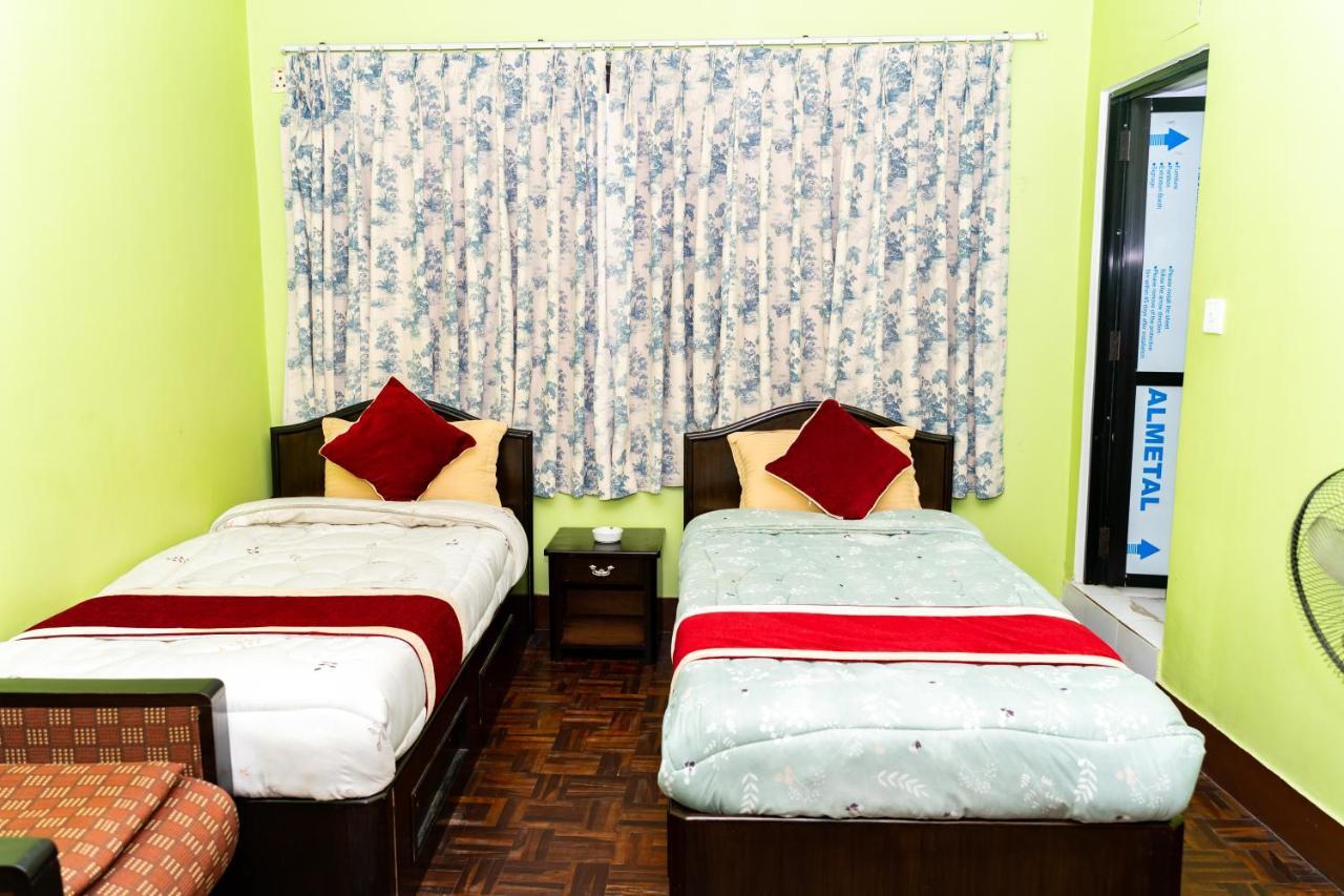 Kbb Hotel And Apartments Hosted By Hostmandu Lalitpur Екстериор снимка