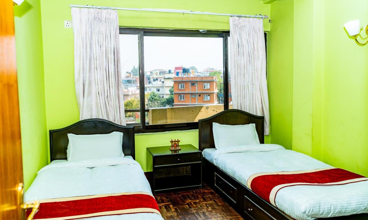 Kbb Hotel And Apartments Hosted By Hostmandu Lalitpur Екстериор снимка