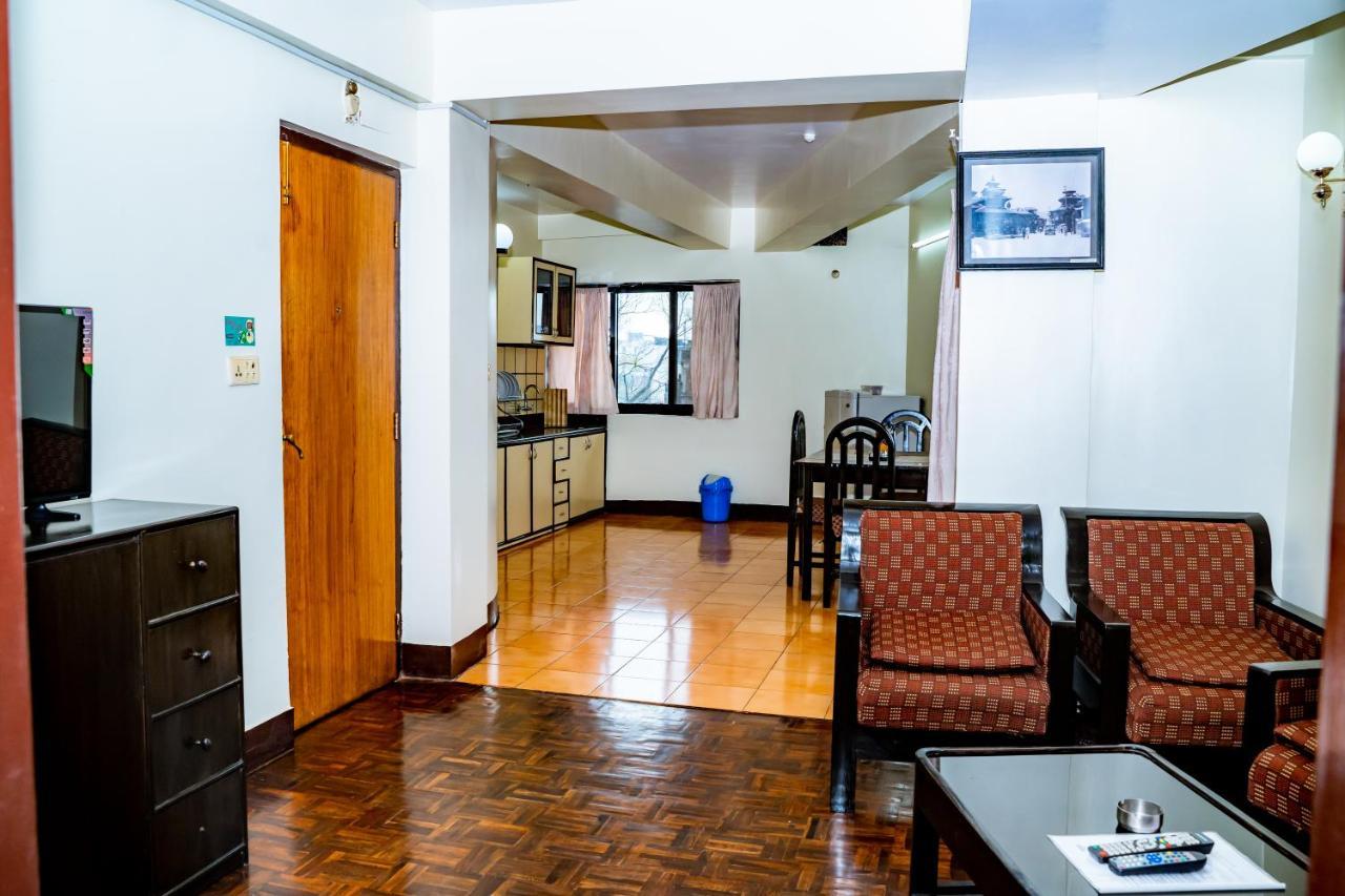Kbb Hotel And Apartments Hosted By Hostmandu Lalitpur Екстериор снимка