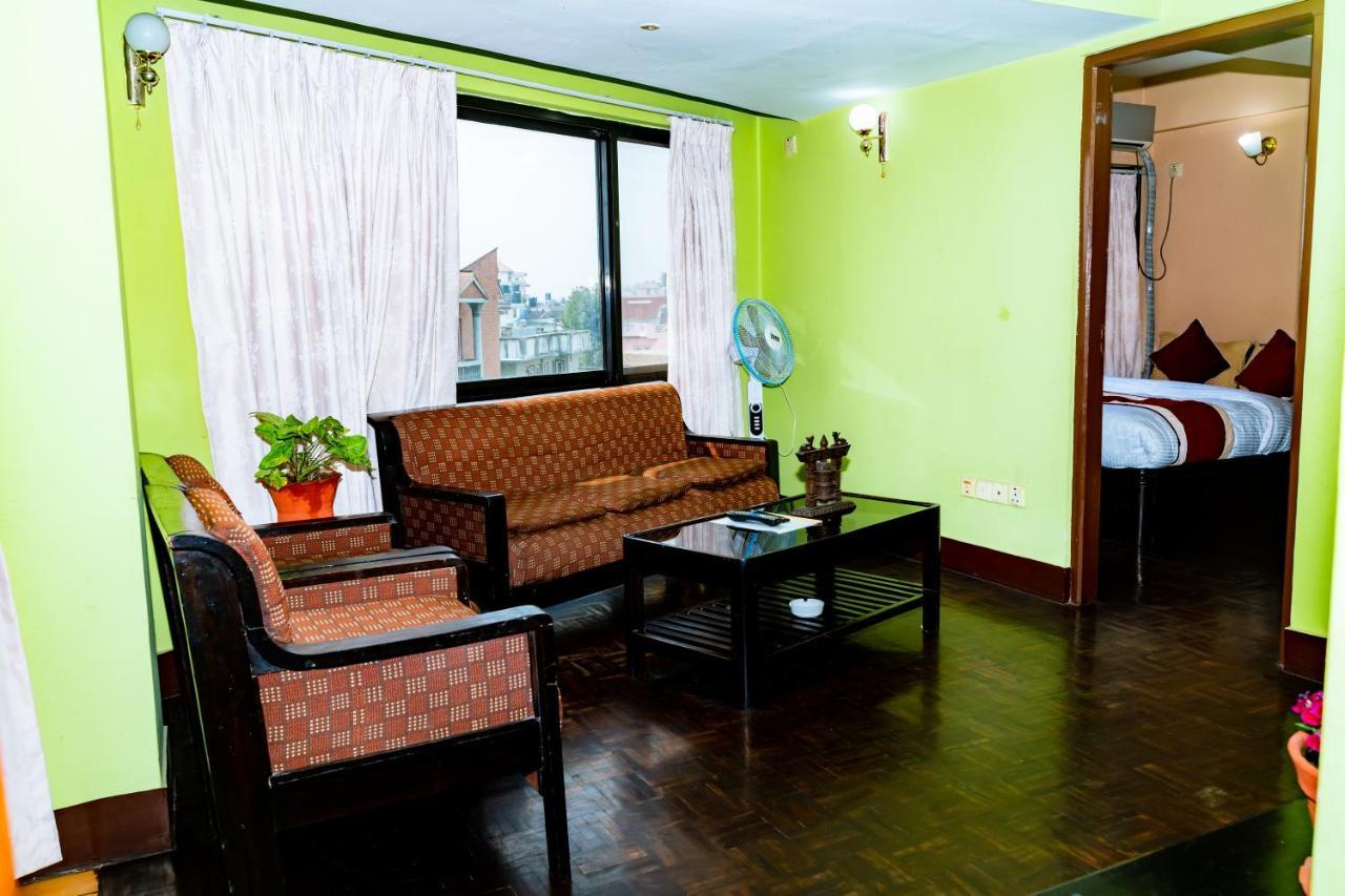 Kbb Hotel And Apartments Hosted By Hostmandu Lalitpur Екстериор снимка
