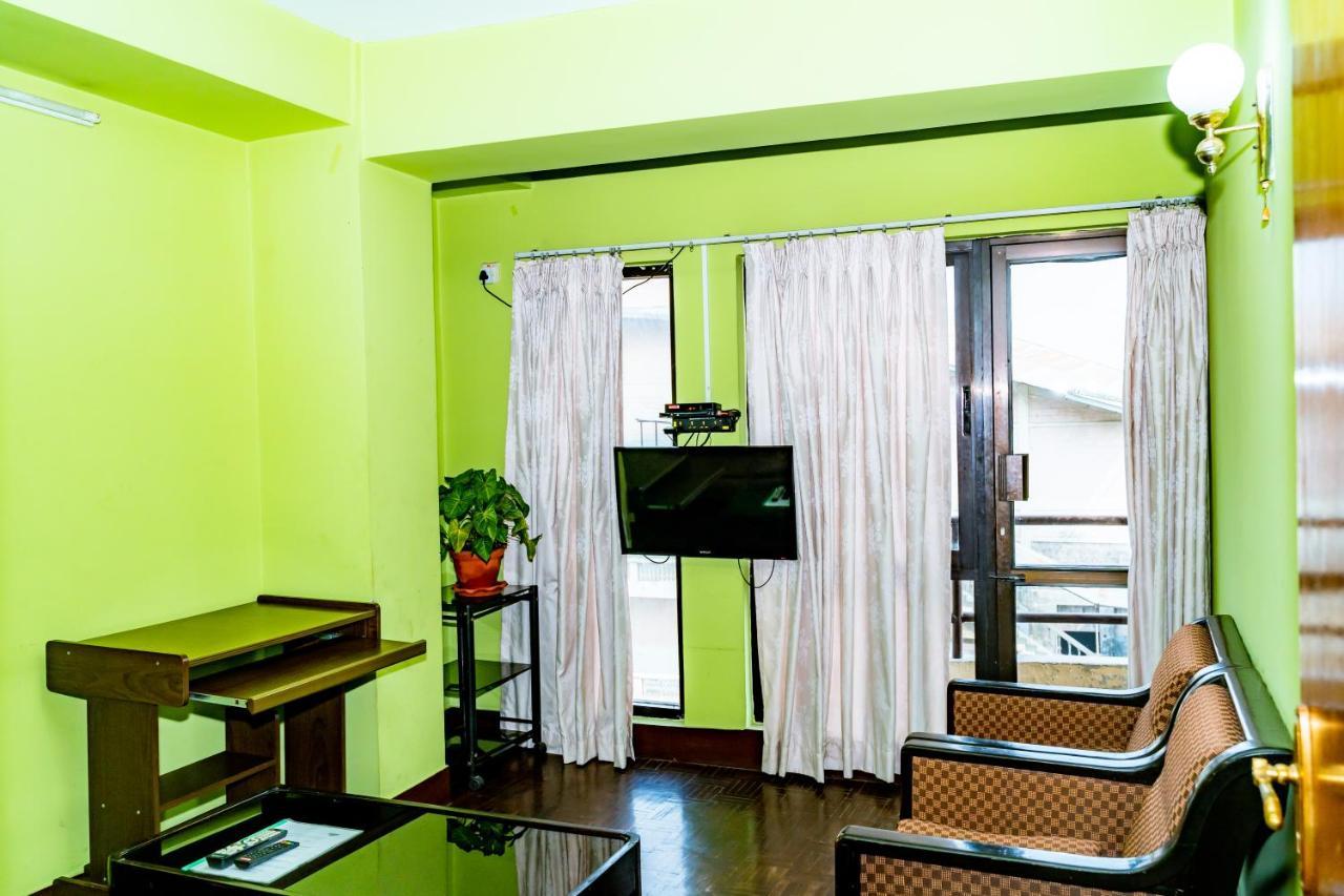 Kbb Hotel And Apartments Hosted By Hostmandu Lalitpur Екстериор снимка