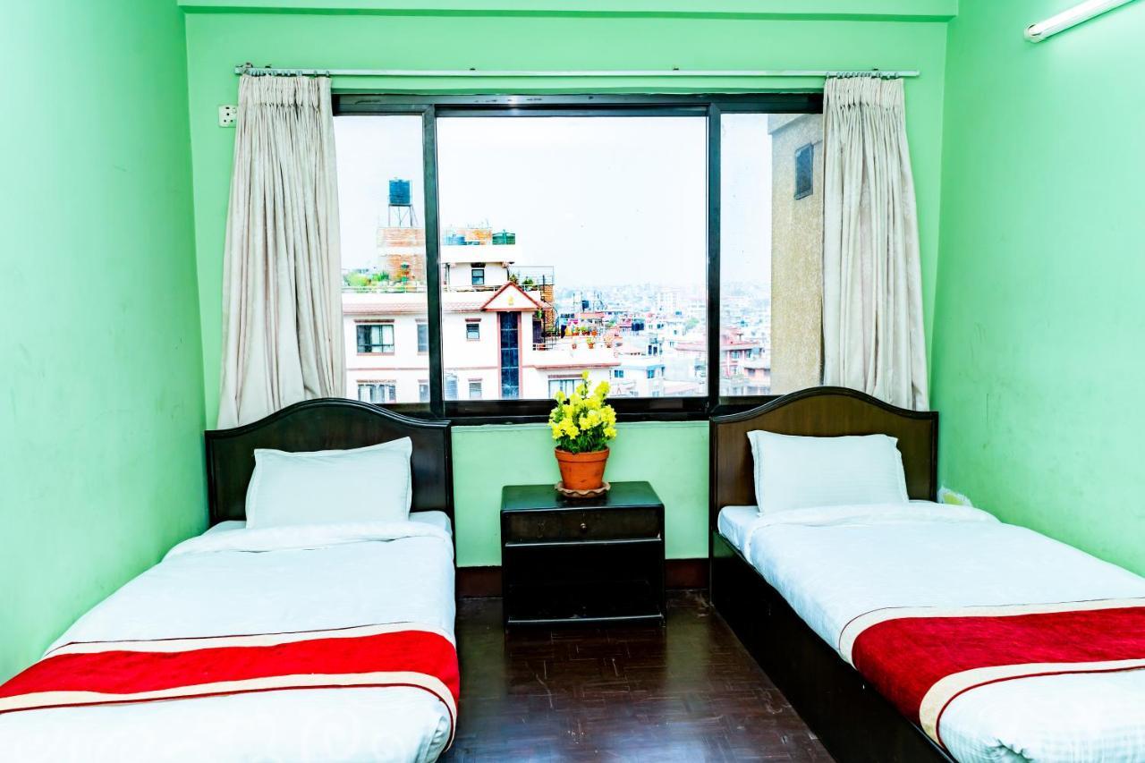 Kbb Hotel And Apartments Hosted By Hostmandu Lalitpur Екстериор снимка